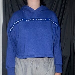 blue cropped under armour hoodie